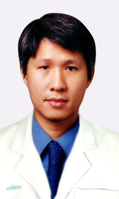 Dr.  Kavirach Tantiwongse, M.D.